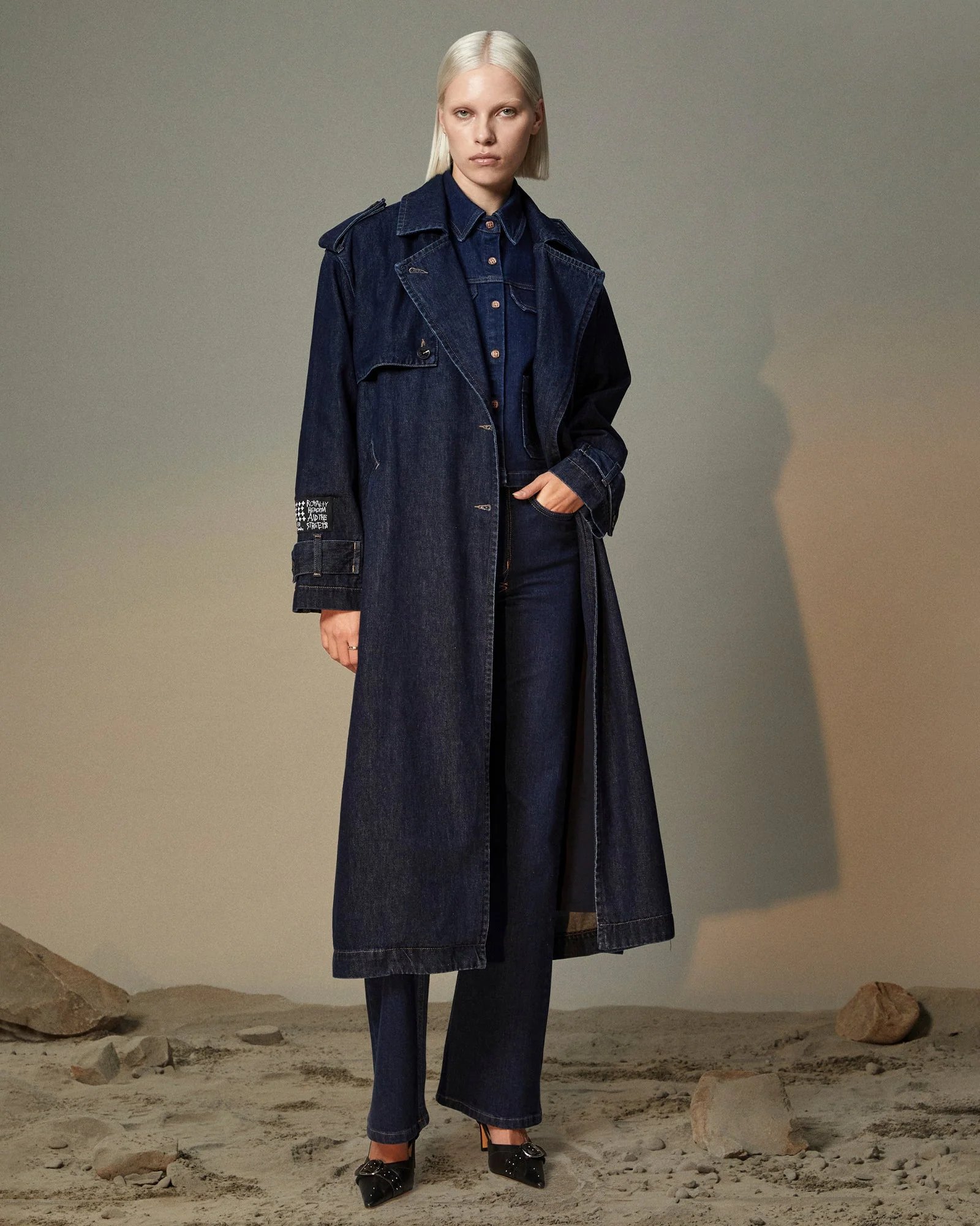 AFFINITY TRENCH LEGACY - Image 2