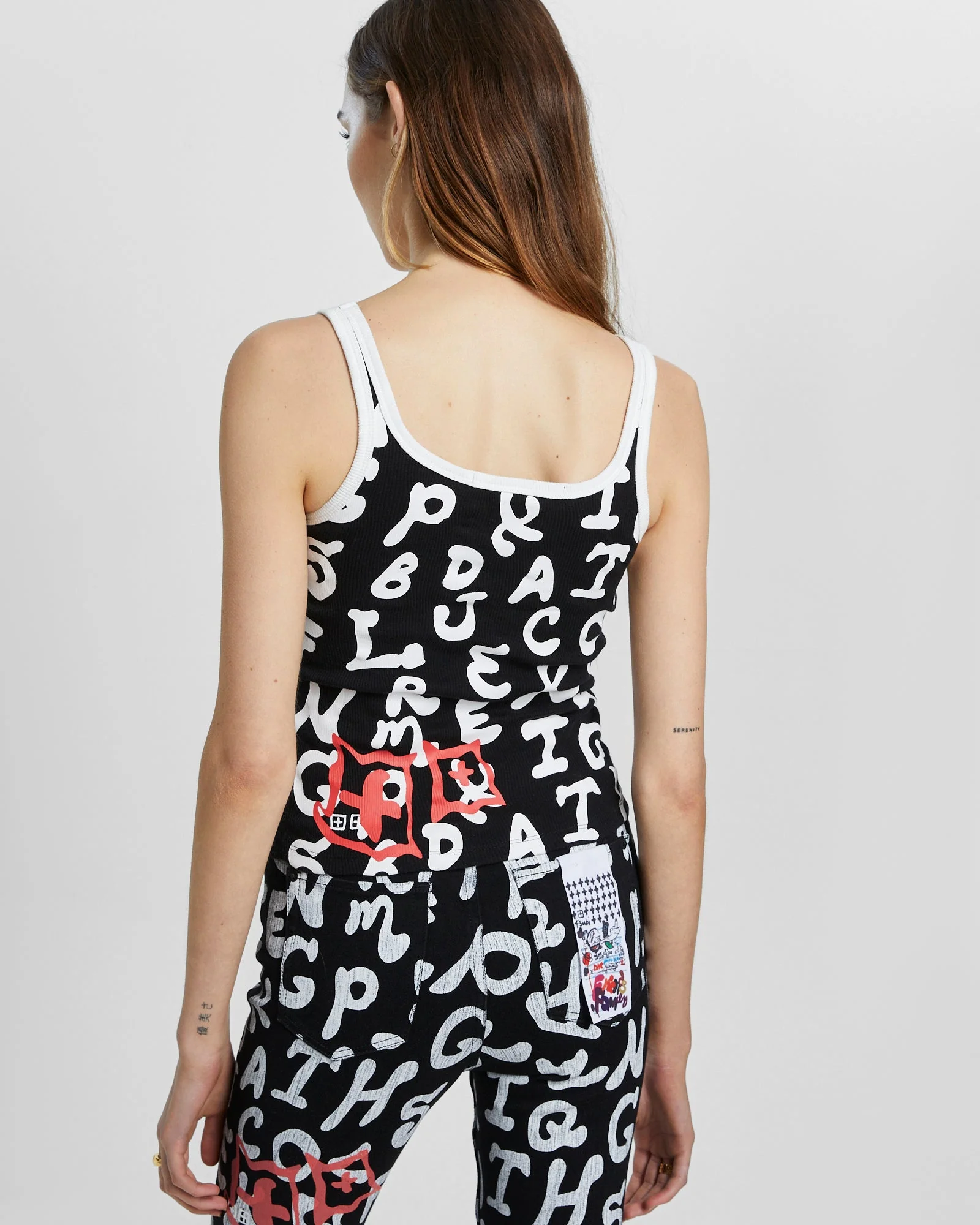 ALPHABET TANK MONOCHROME - Image 3