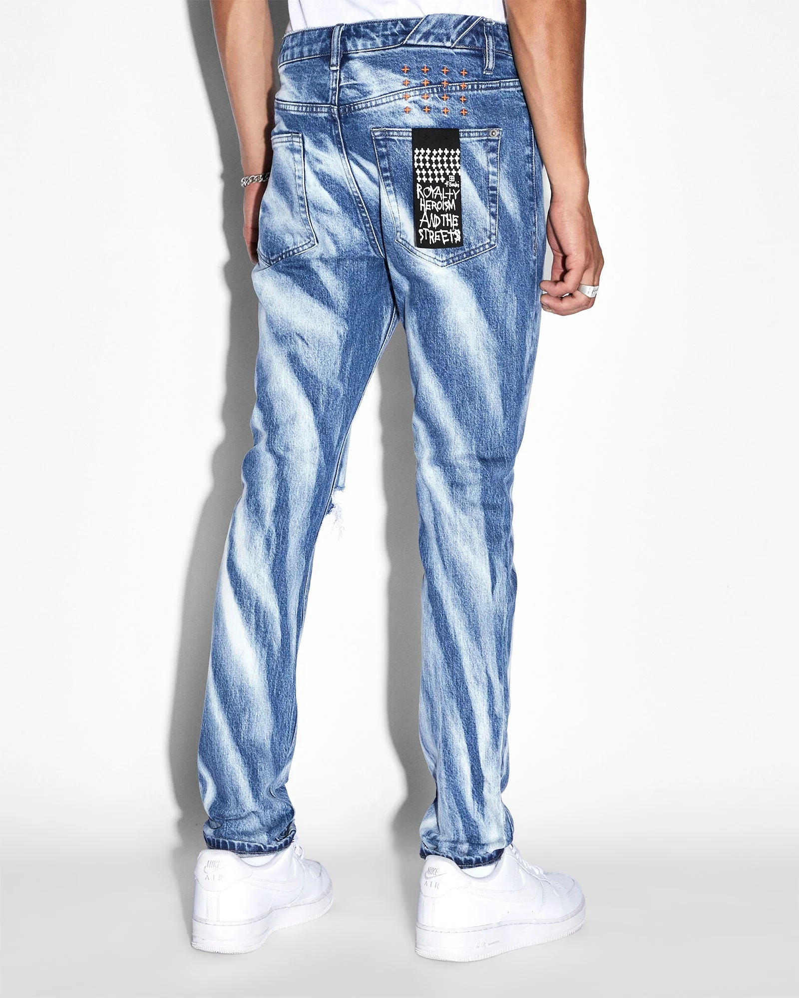 CHITCH KAOS - Image 4