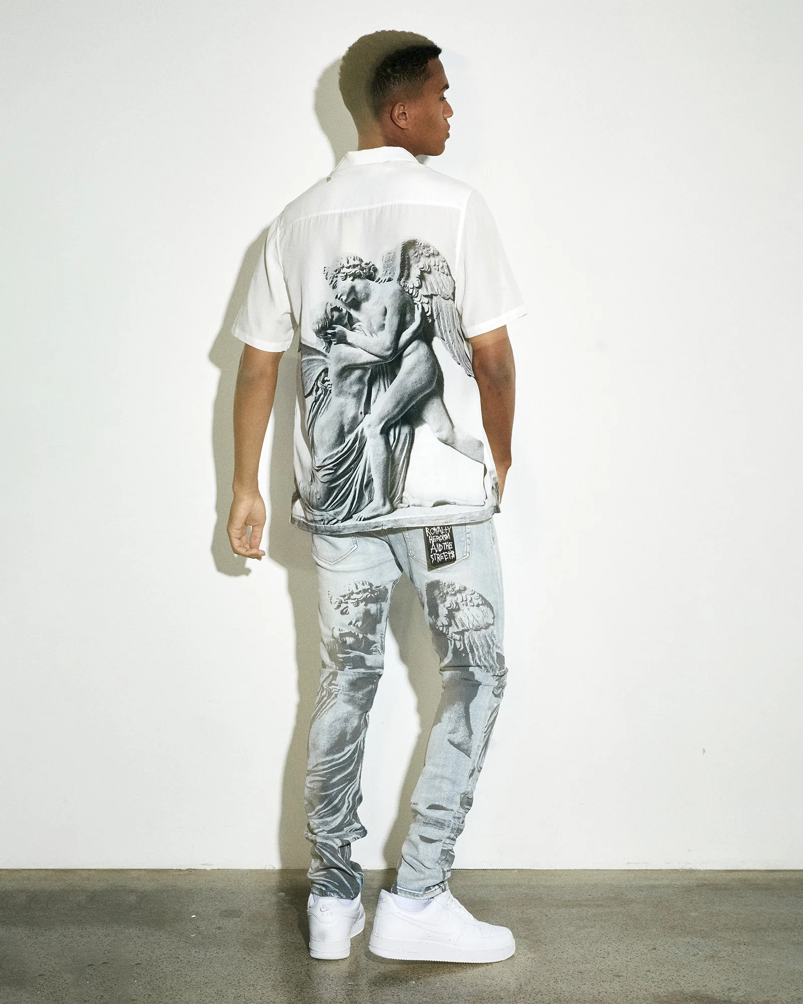 CHITCH LOVESIK - Image 6