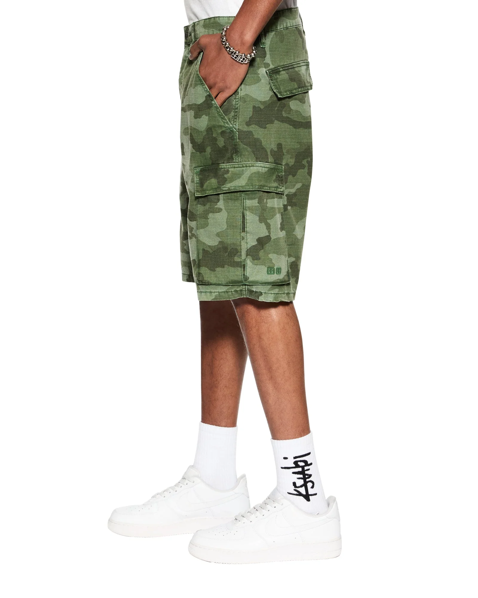 FUGITIVE CARGO SHORT HASH CAMO - Image 4