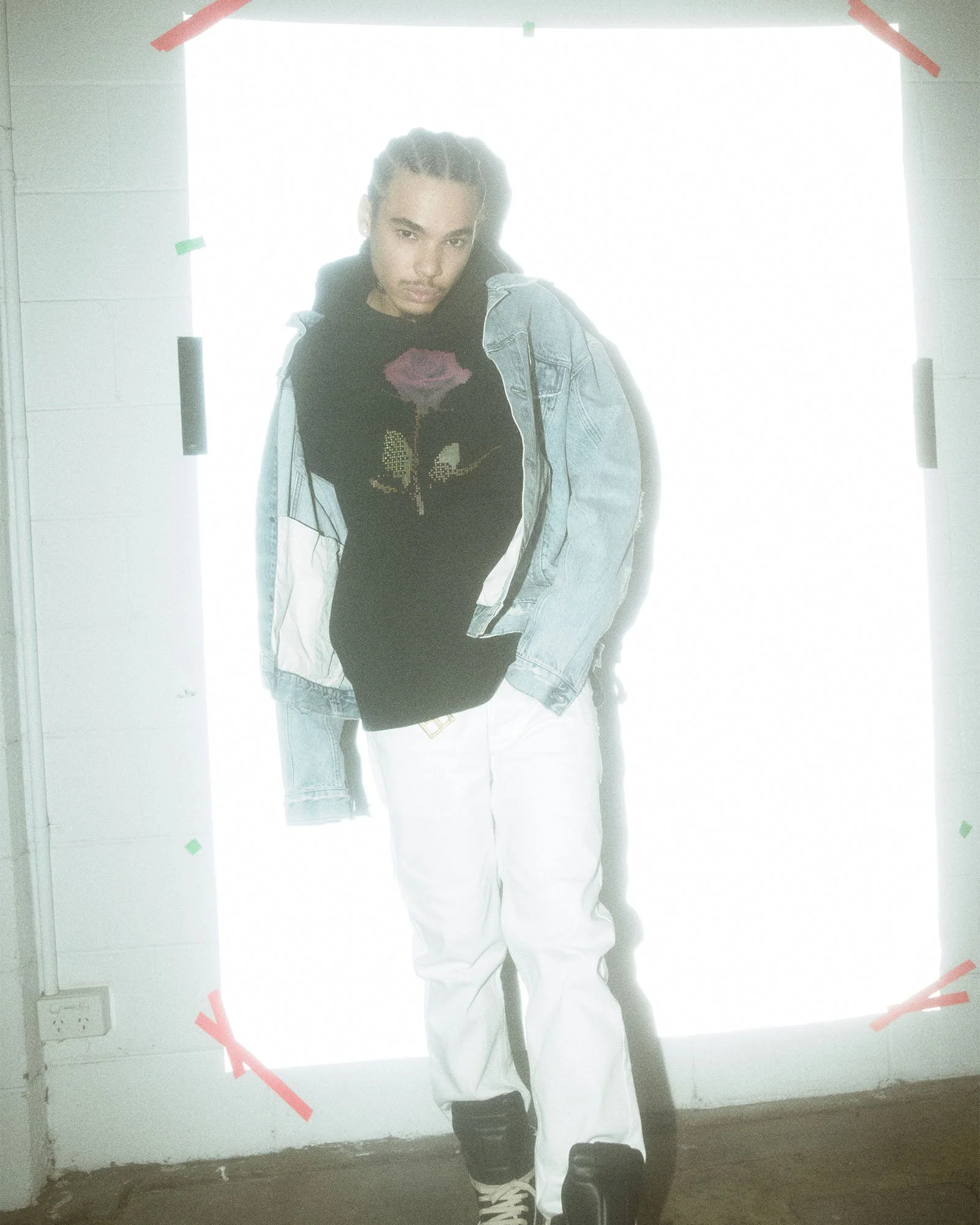 HAZLOW WHITEOUT - Image 2