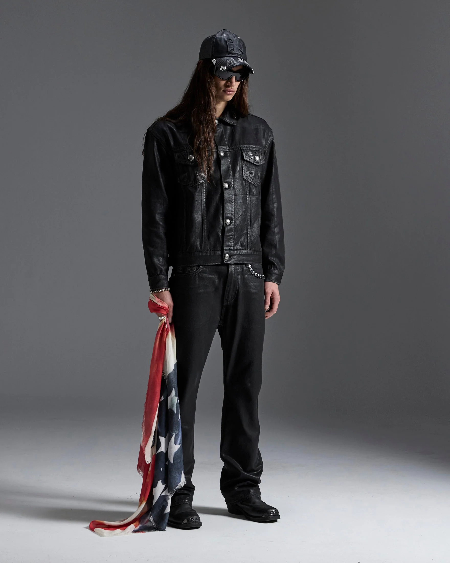 KSUBI X ALICE HOLLYWOOD OH G JACKET BLACK WAX - Image 2