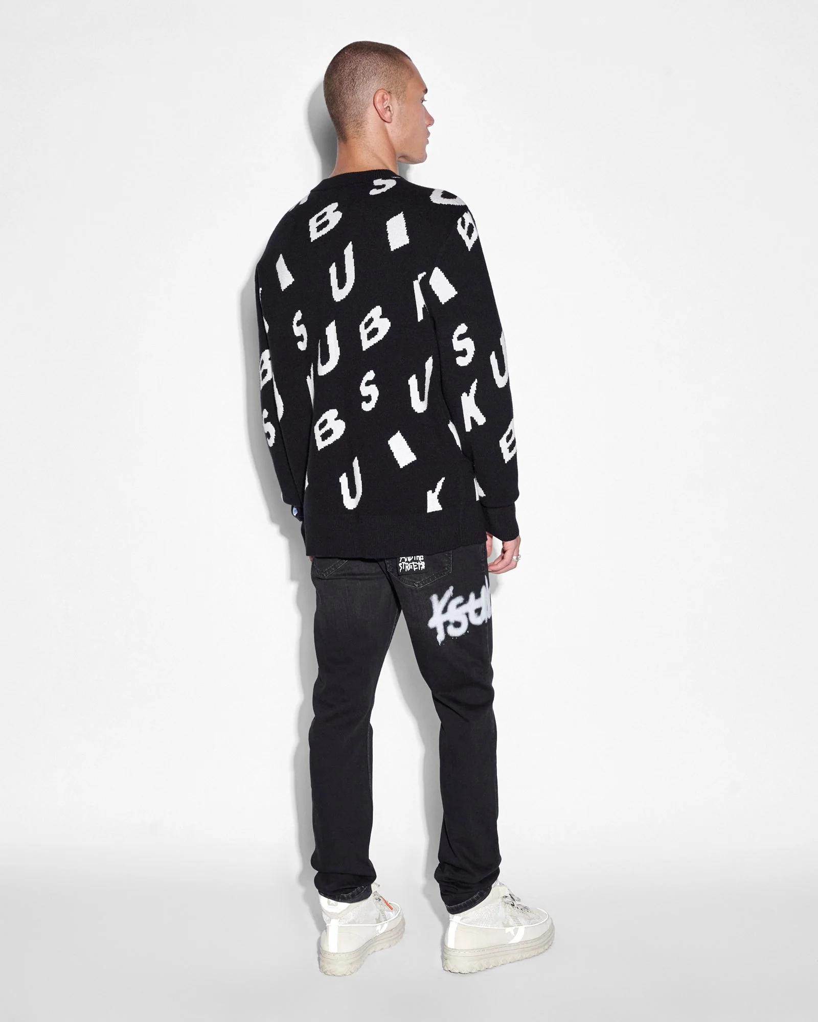 LETTERS KNIT CREW BLACK - Image 4