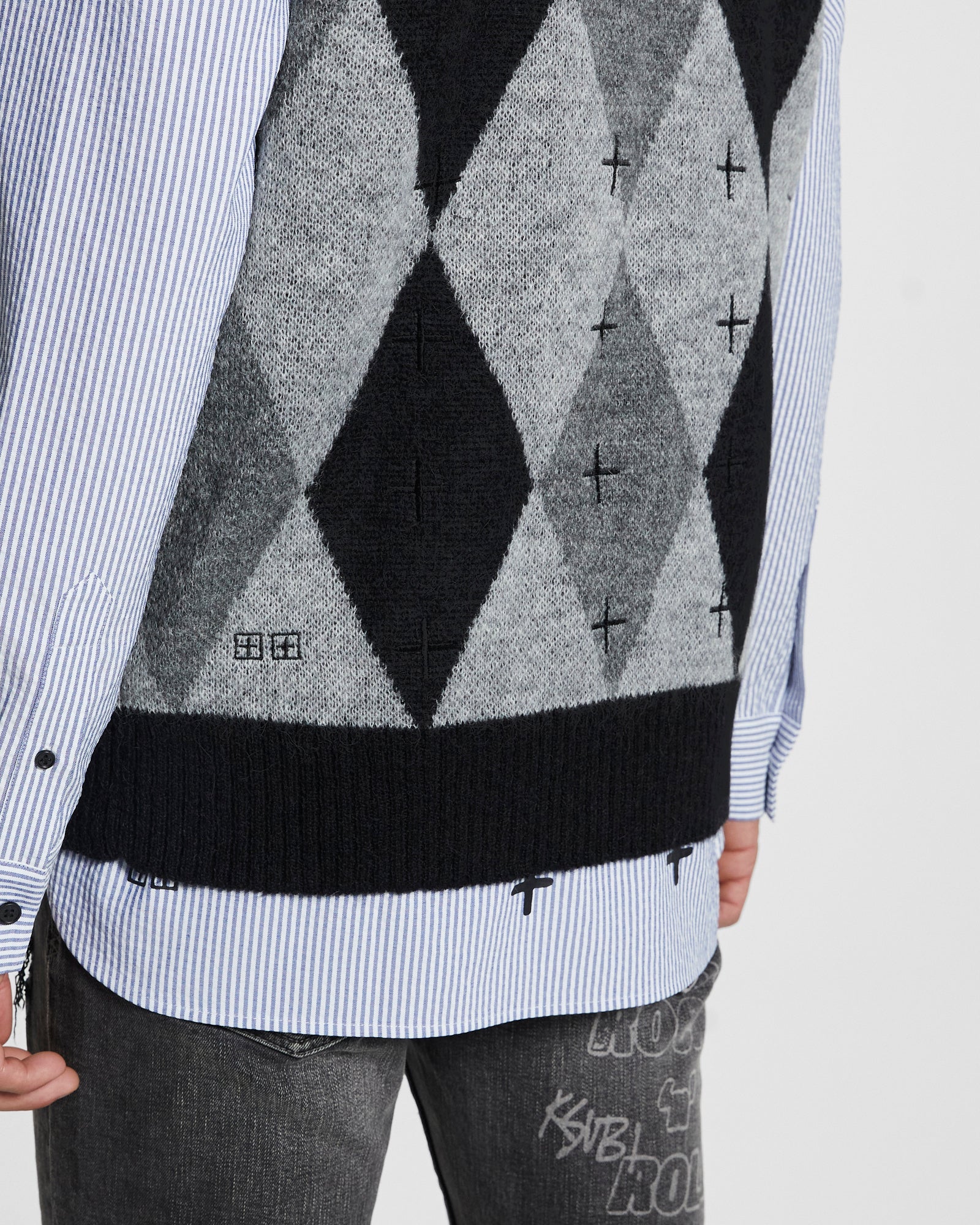 OLD DOLLAR VEST GREY - Image 7