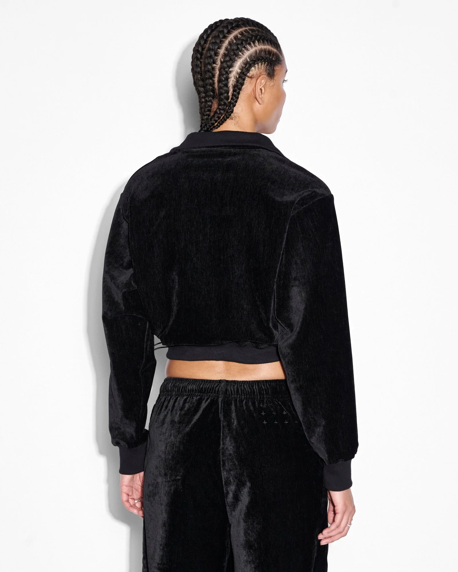 RICHIE HALF ZIP CROP BLACK - Image 3