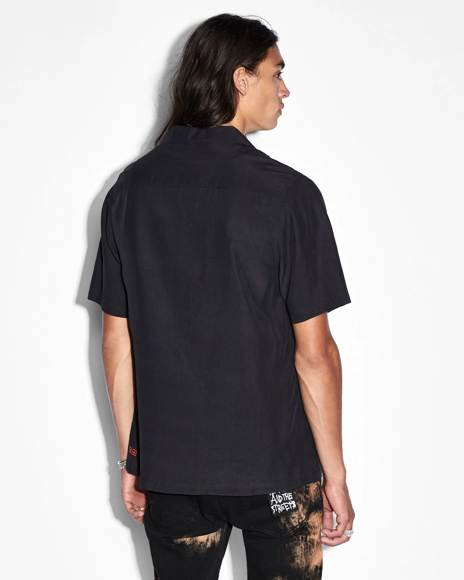 ROSE GARDEN RESORT SS SHIRT BLACK - Image 3