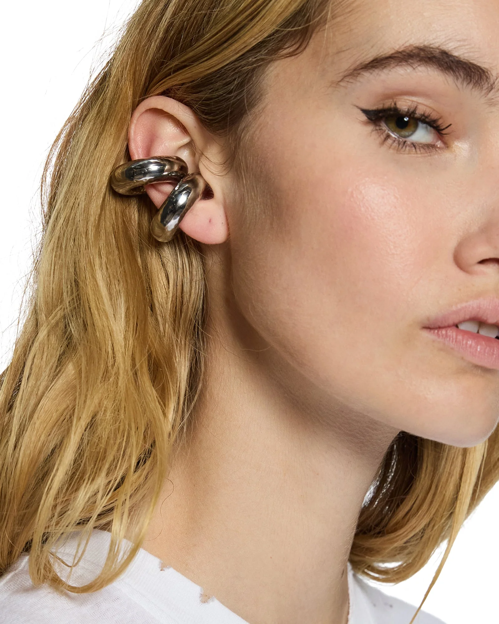 SILVER RIPPLE EAR CUFF - Image 2