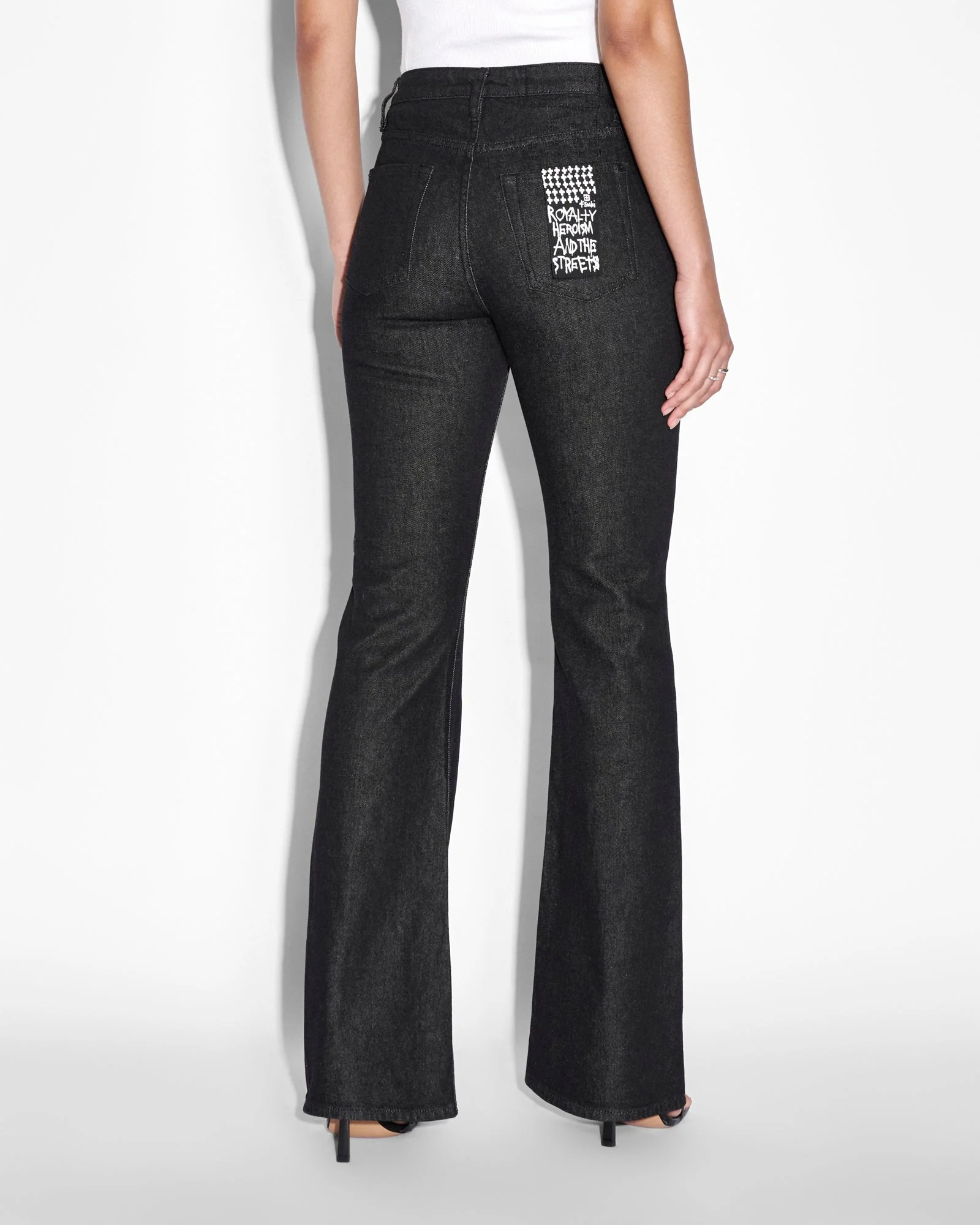 SOHO EBONY LACED - Image 2