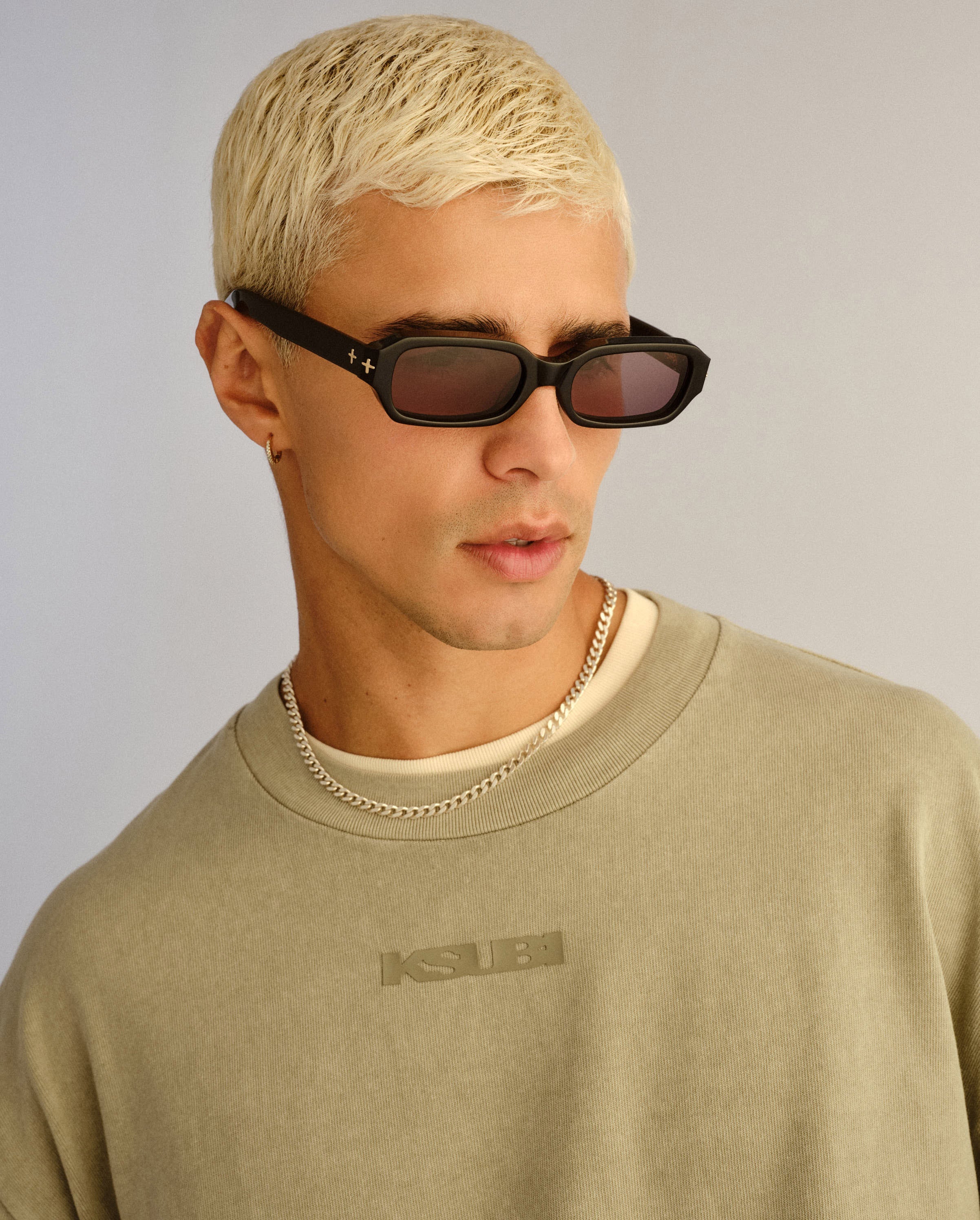 THE SEVEN SEVENS SUNGLASSES BLACK GOLD - Image 3