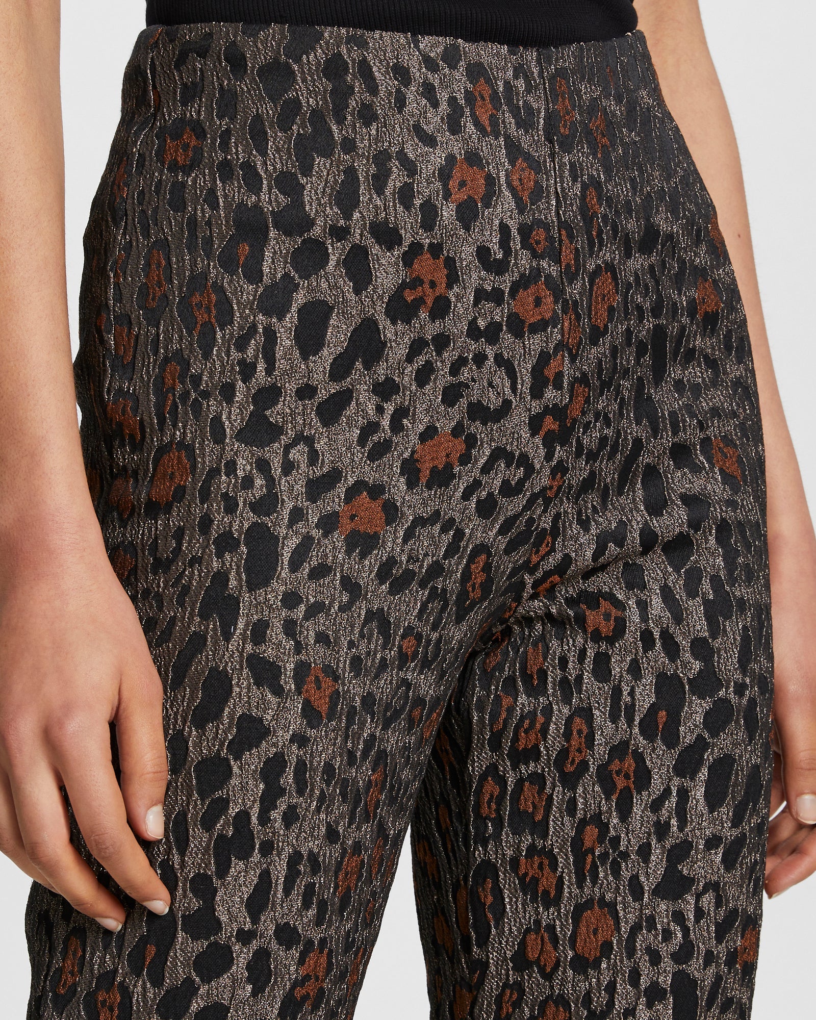 THREE AM PANT LEOPARD - Image 5