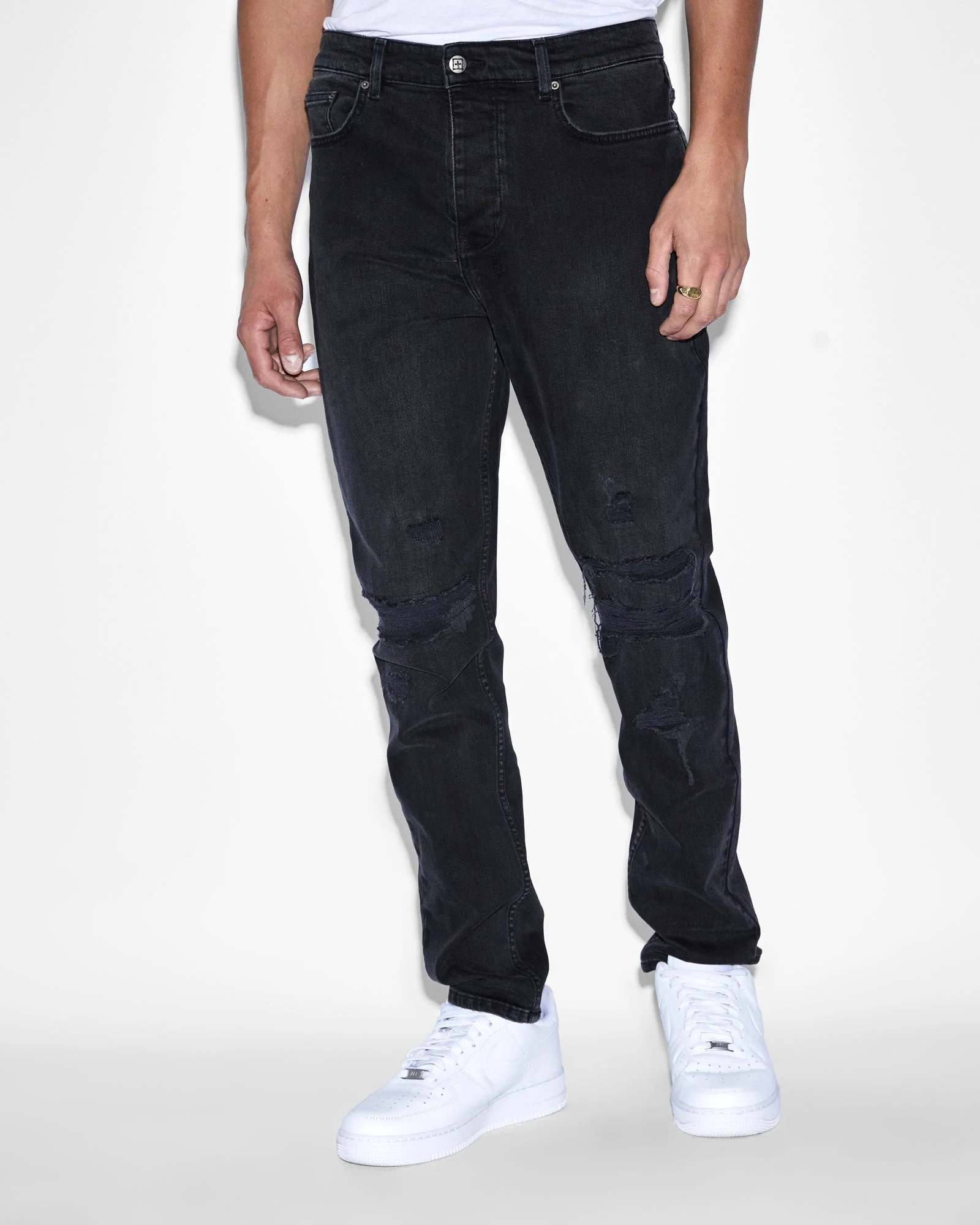 WOLFGANG STITCHES BLACK