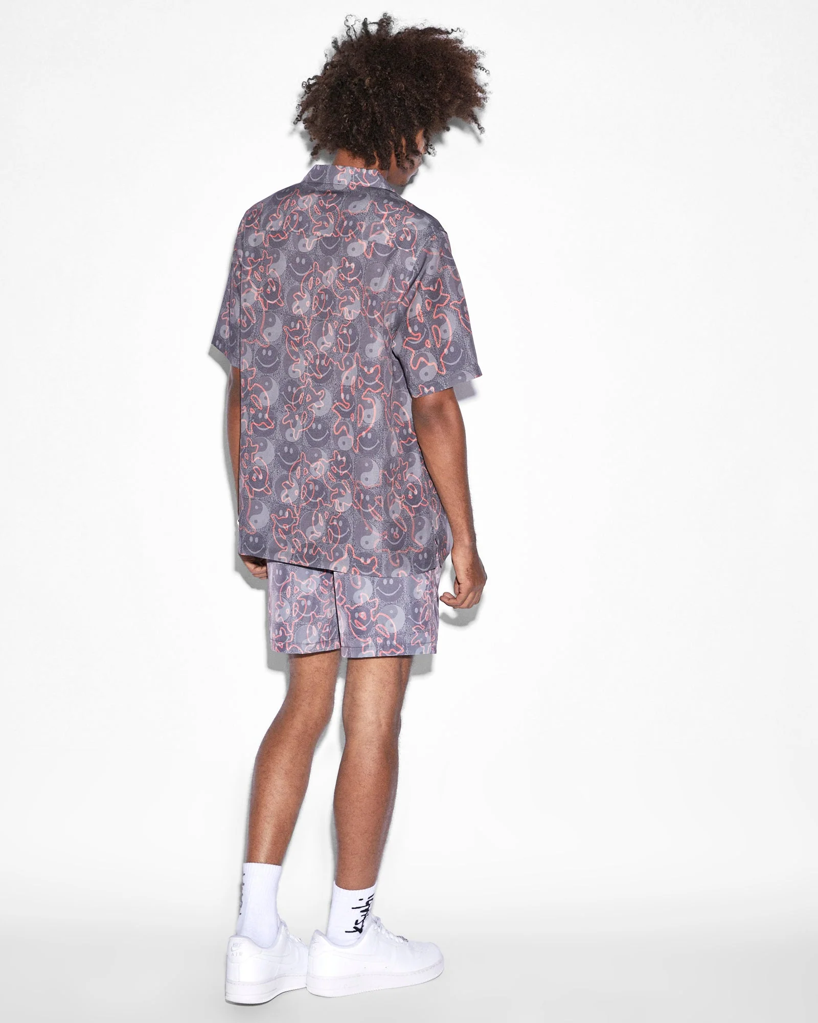 YIN DOLLAR RESORT SS SHIRT MULTI - Image 4